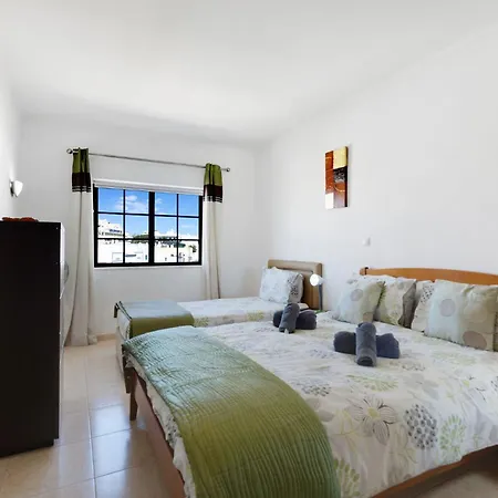 Two Bedroom In Dunas De Apartman *